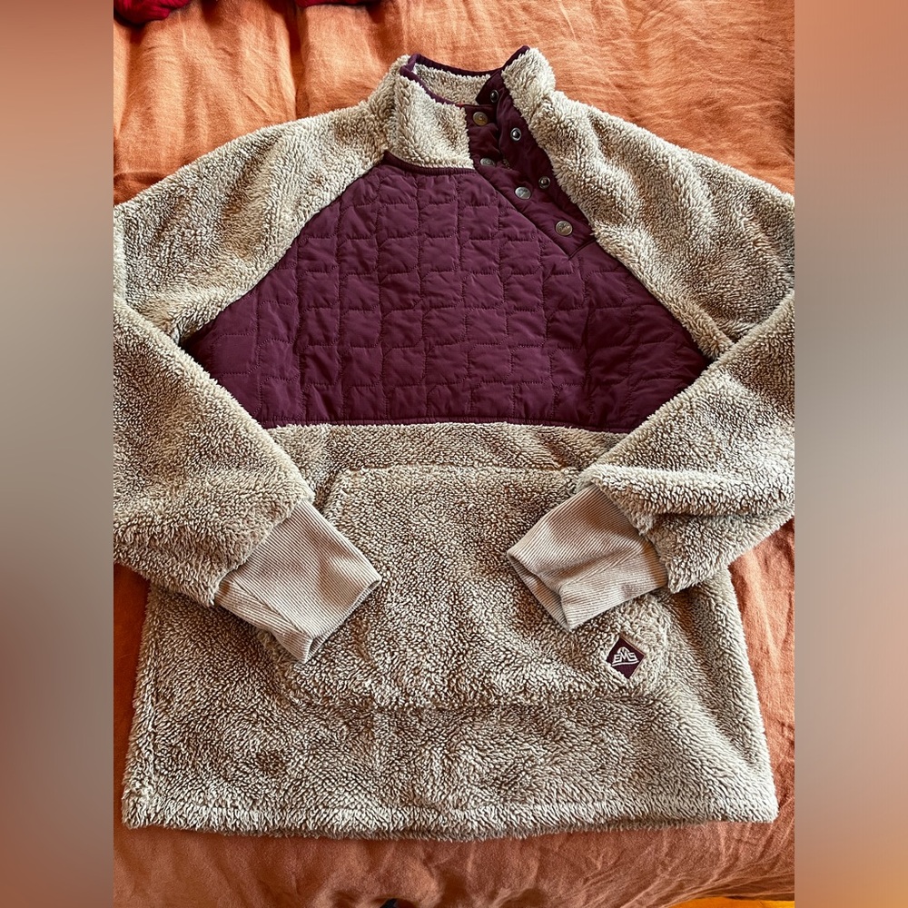 EMS cozy half snap